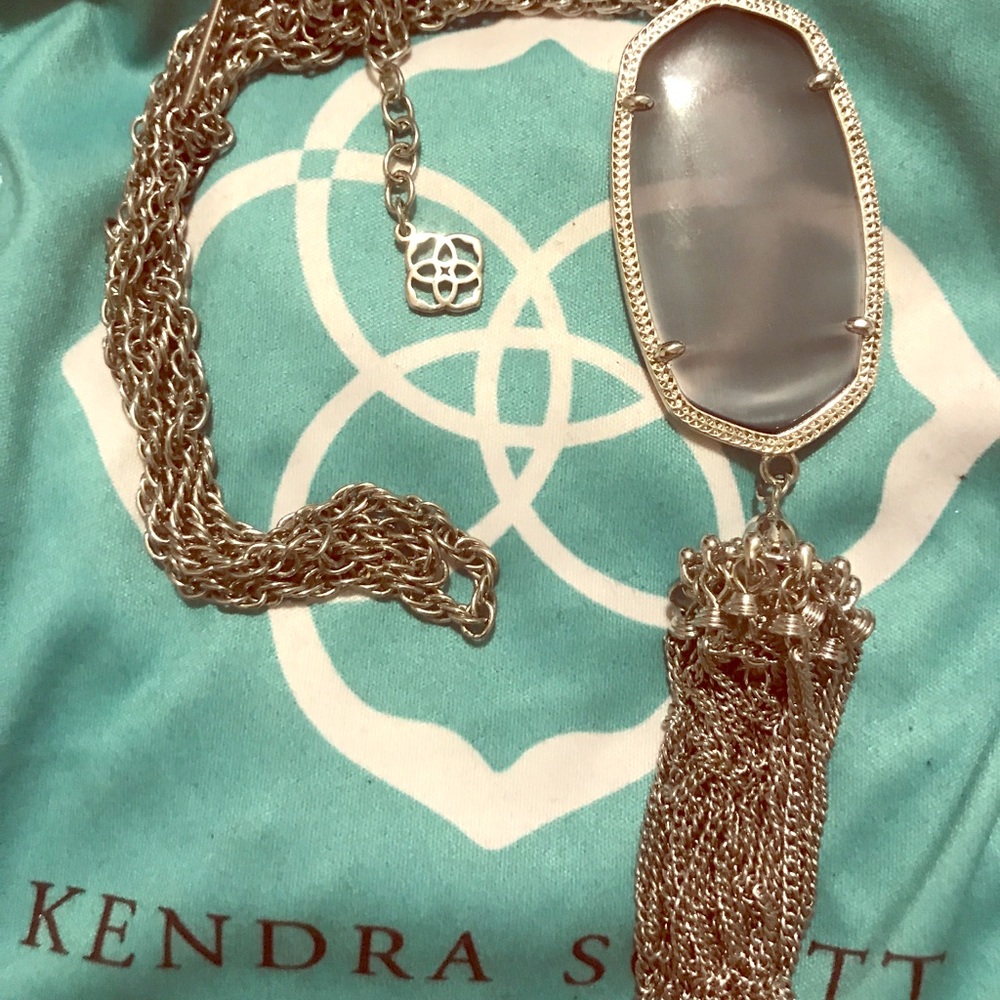 Kendra Scott Necklace